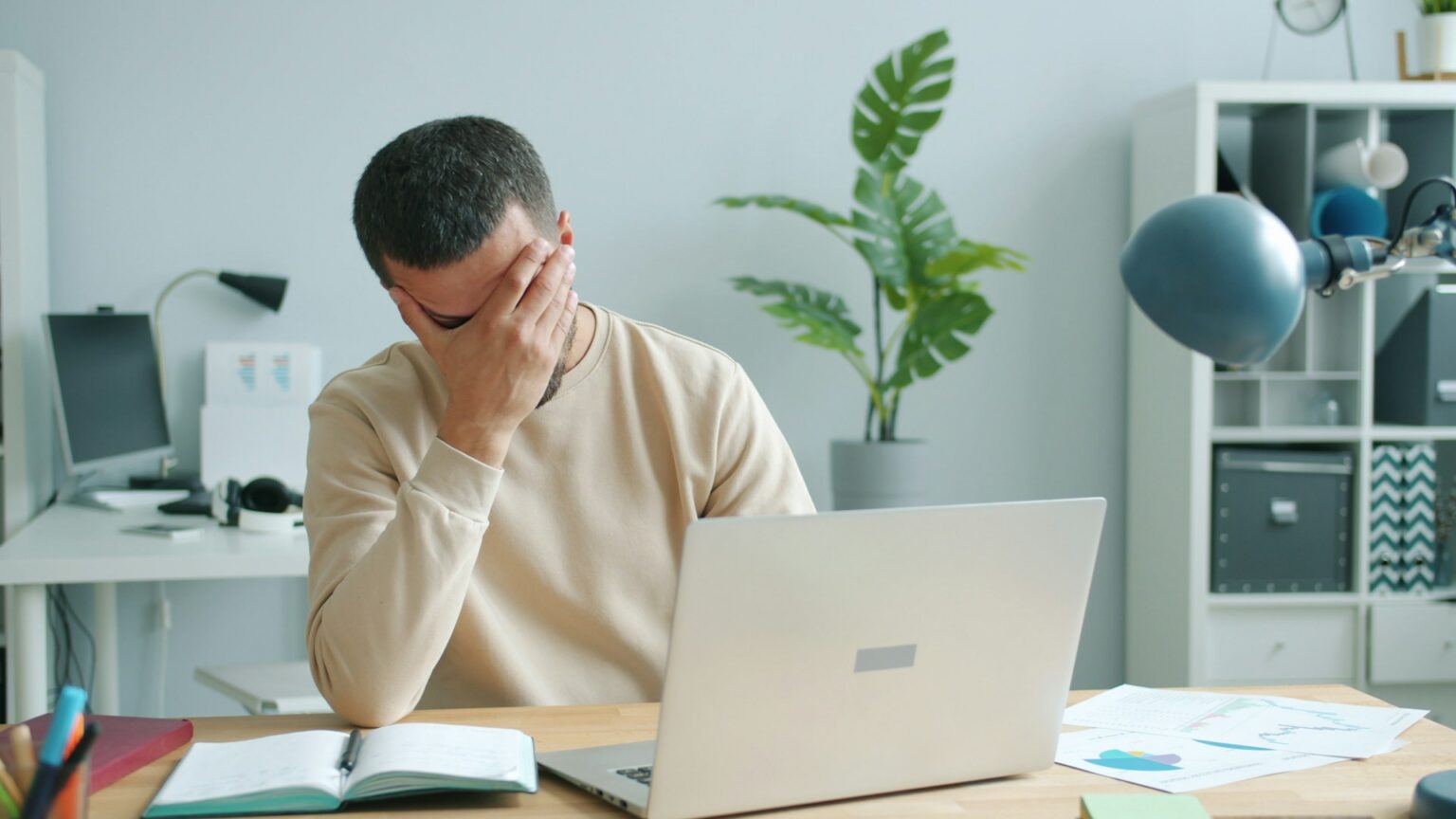 Germany Job Market 2026: Even Top Graduates Can’t Find Work - What's Up ...